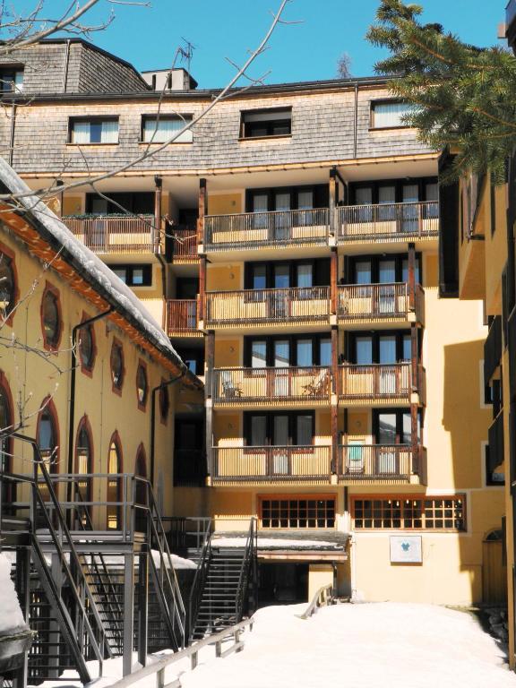 R.t.a. Des Alpes 2 Aparthotel